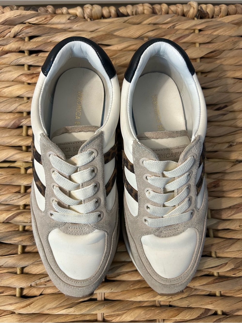 EUC Veronica Beard Valentina Women’s Neutral Beige Suede & Leather Sneakers - Picture 5 of 9